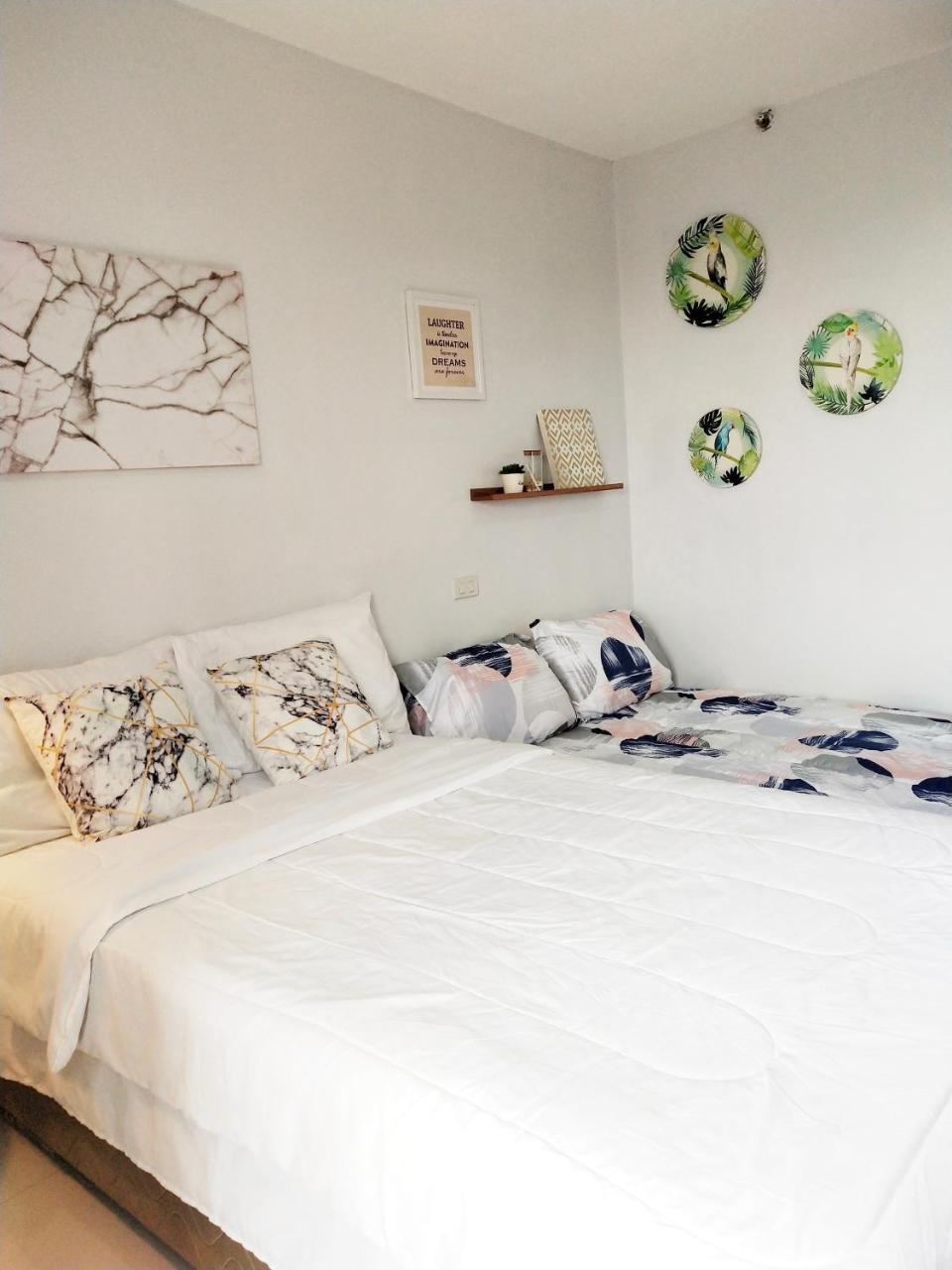 Cloud 907 Cityscapes Condominium Bacolod Esterno foto